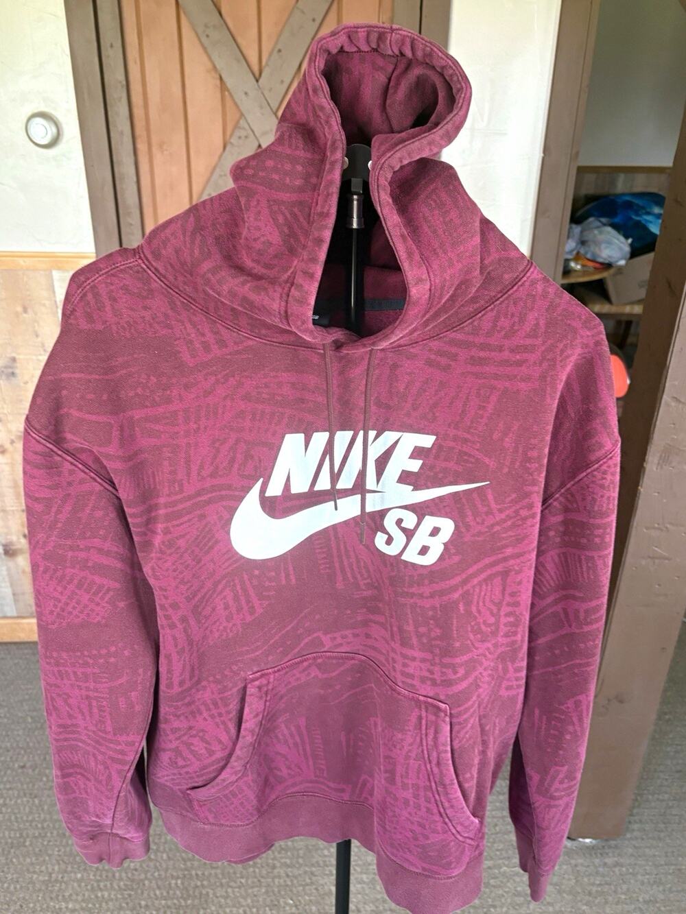 Nike SB Men's Burgundy Graphic Hoodie w/ Pockets Size L